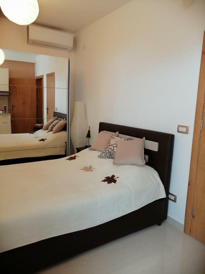Studio Apartman Irena 2 Биела Екстериор снимка